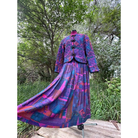 Vintage 1980s Rayon Quilted Rayon Jacket Suit Skirt Set Size 12 - Picture 1 of 16
